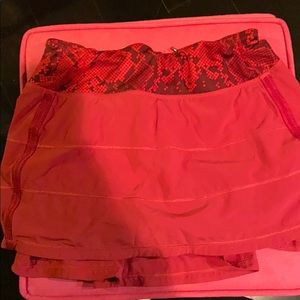 Red lululemon tennis skirt